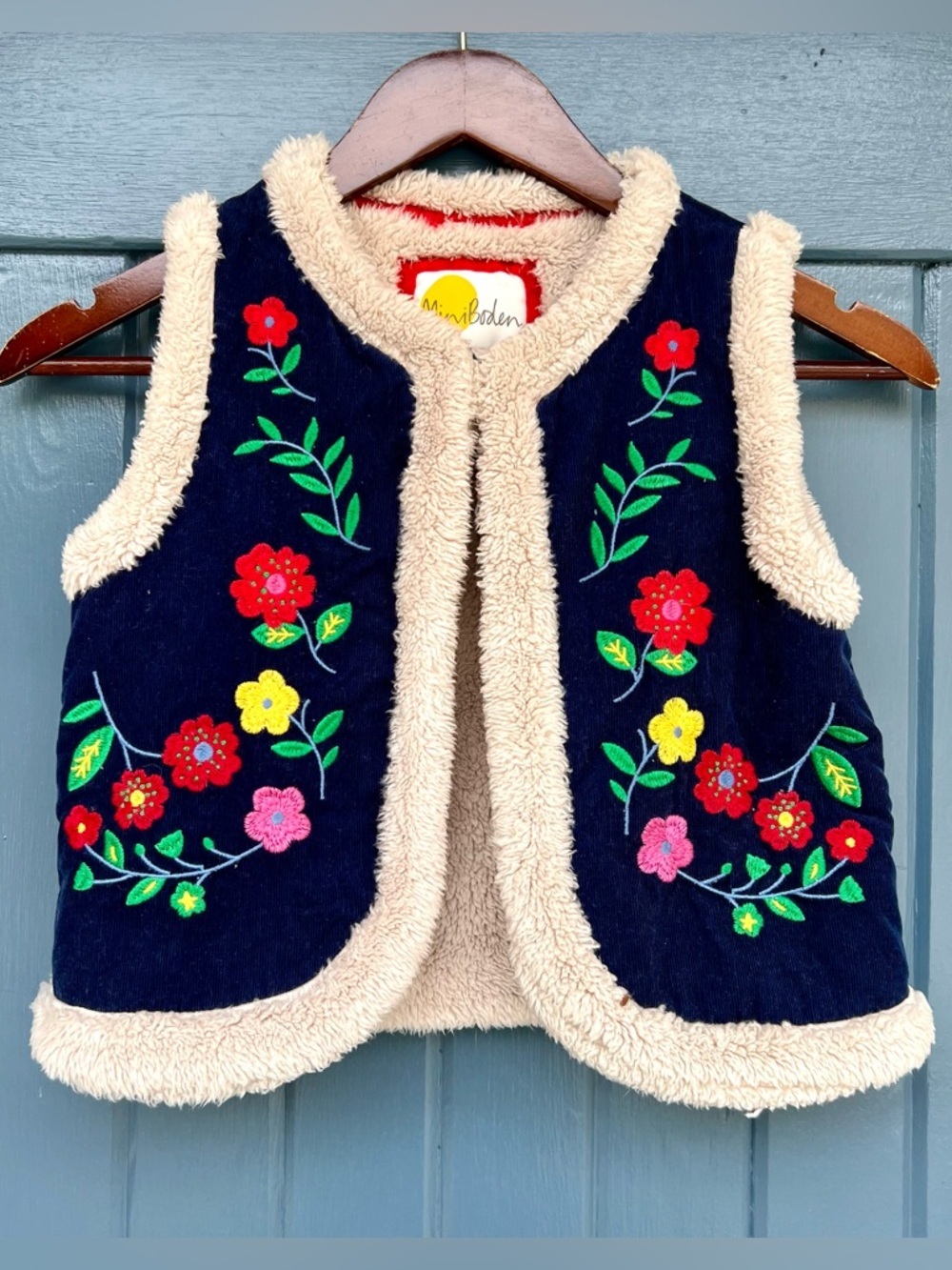 Mini Boden Kids Shaggy Lined Emboidered Vest-College Navy Size 7-8y